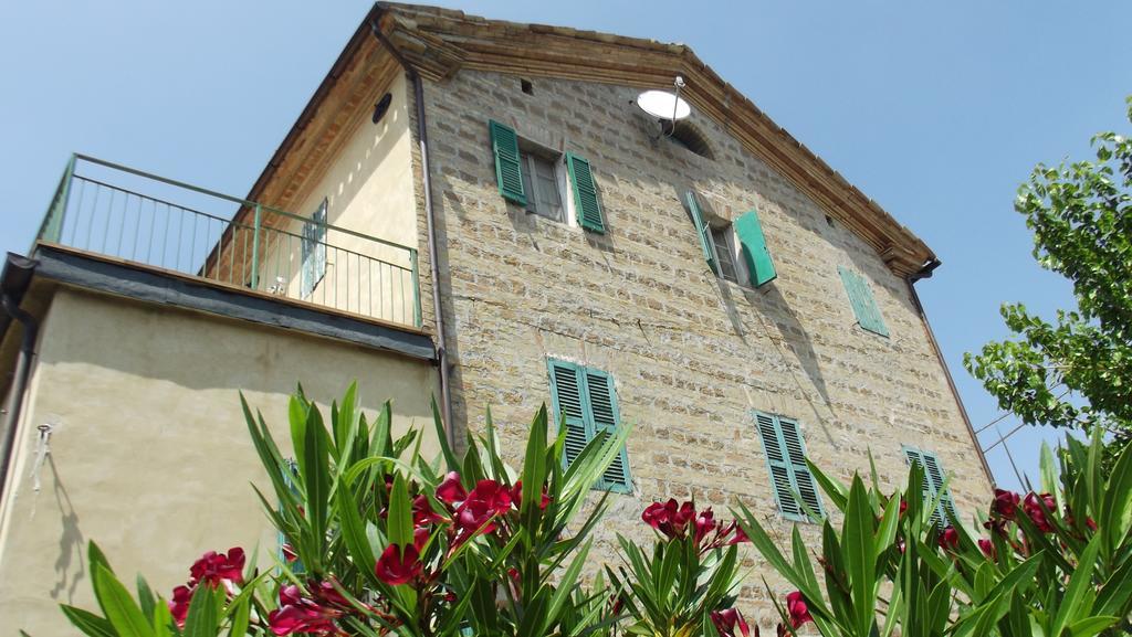 B&B Reillys Montecarotto Εξωτερικό φωτογραφία